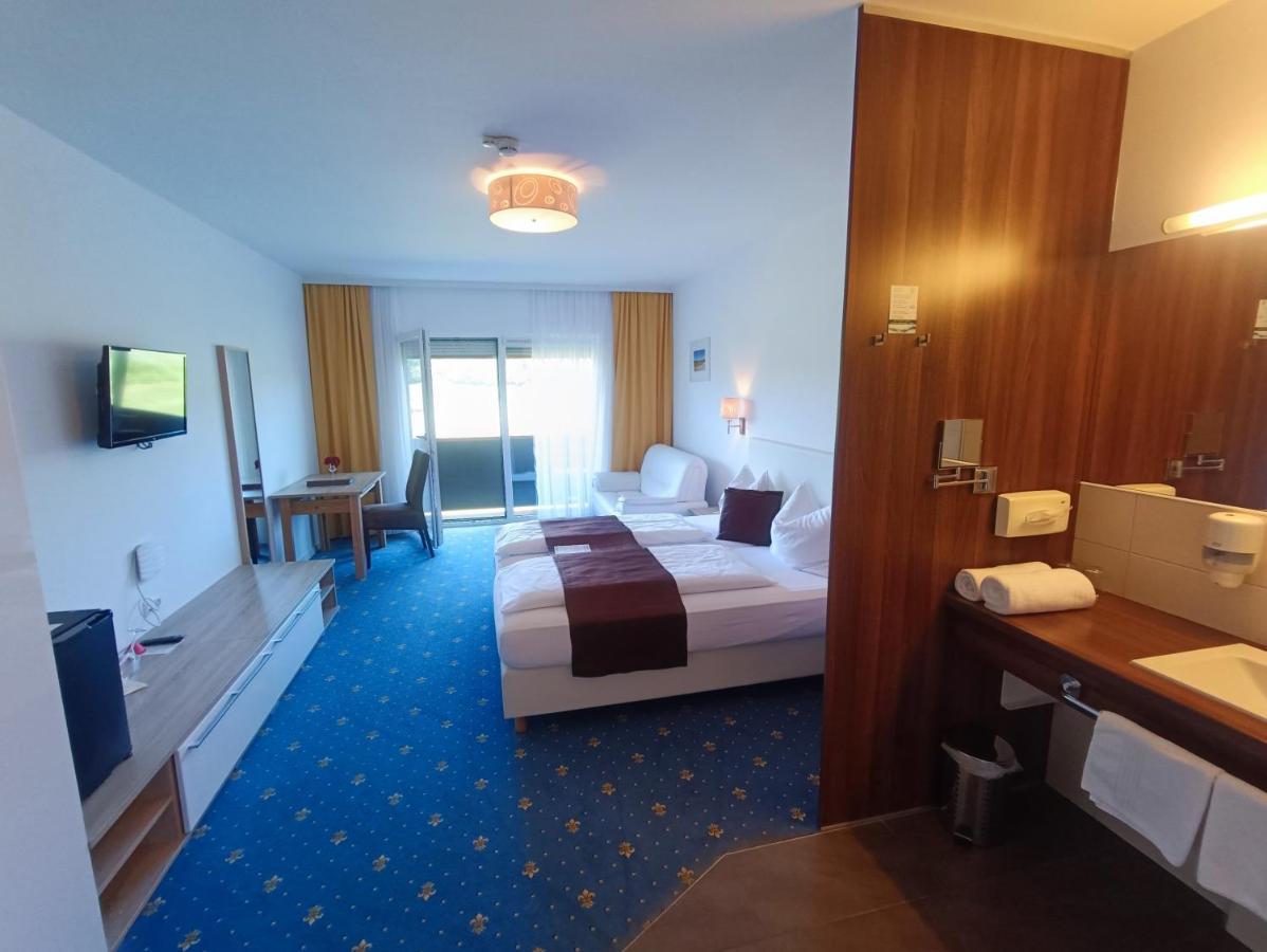Golf Resort Kloech Екстериор снимка