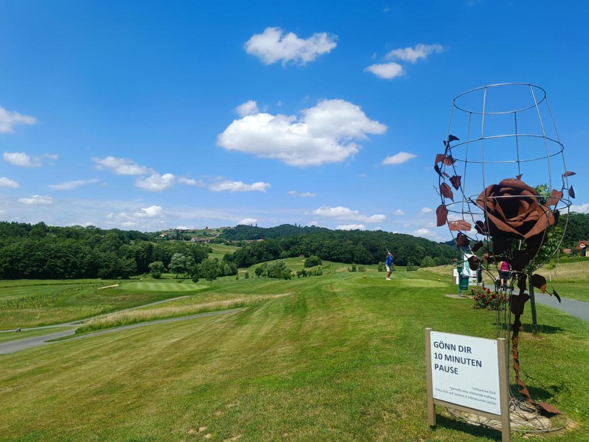 Golf Resort Kloech Екстериор снимка